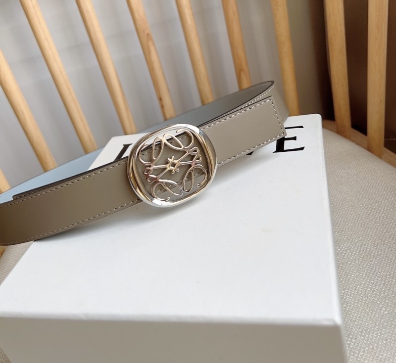 L0ew* belts